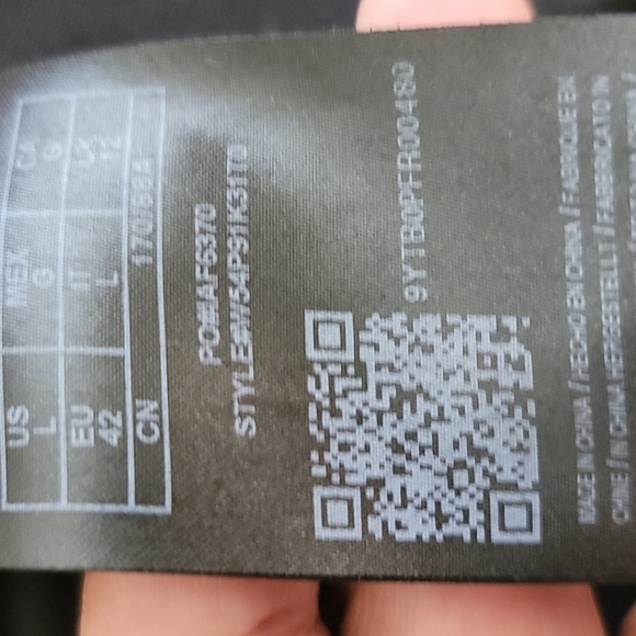 Guess Top - Picture 10 of 10